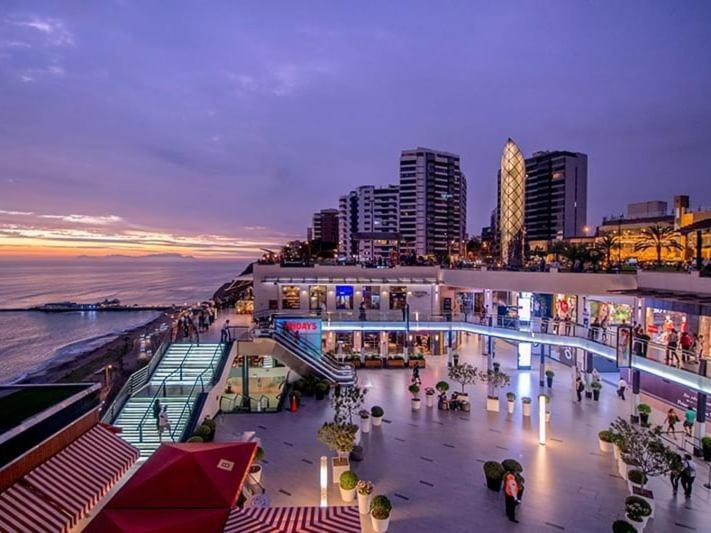 The Place Miraflores Лима Экстерьер фото